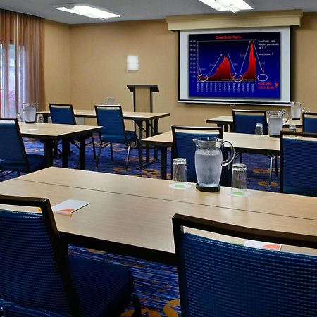 מלון Courtyard By Marriott Hartford Windsor Airport מראה חיצוני תמונה